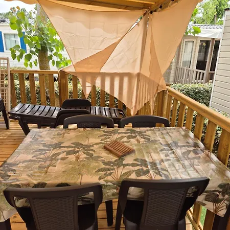 Camping Les Sables Du Midi Siblu キャンプ場 *